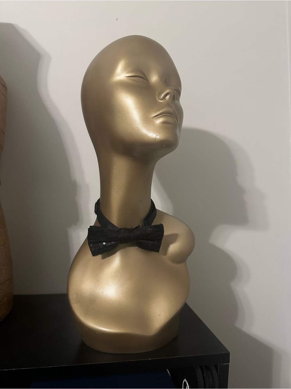 Black Sequin Bow Tie for (Wo)Men - Elegant Formal Accessory